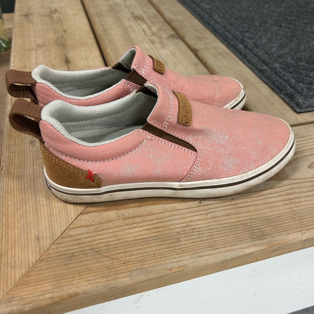 Casual Pink Slip-On Women's Sneakers